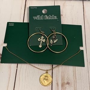 NWT bundle Wild Fable earring and necklace set